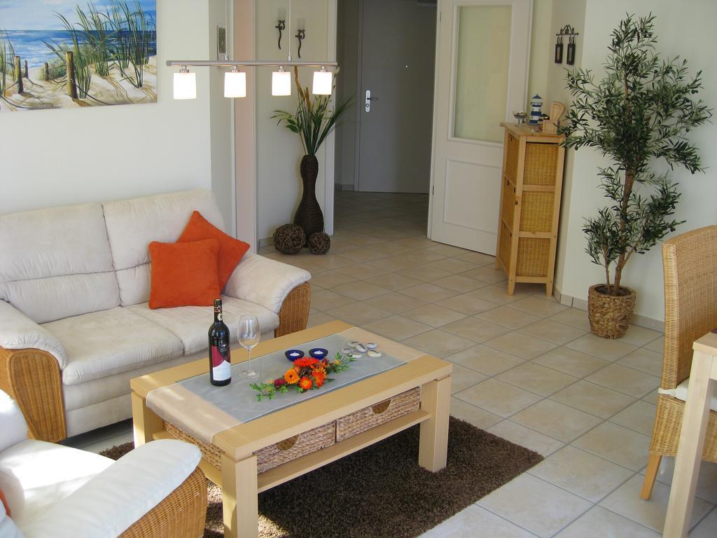 Uns Strandhus Ostseebad Kühlungsborn エクステリア 写真